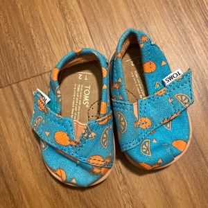 toms shoes for kids